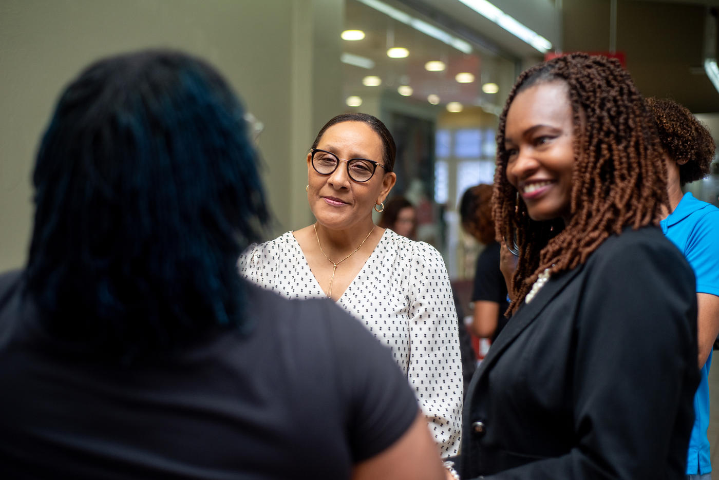 Drs. Rhonda McIntyre and Rosalin Gregory-Bass talking during the visit