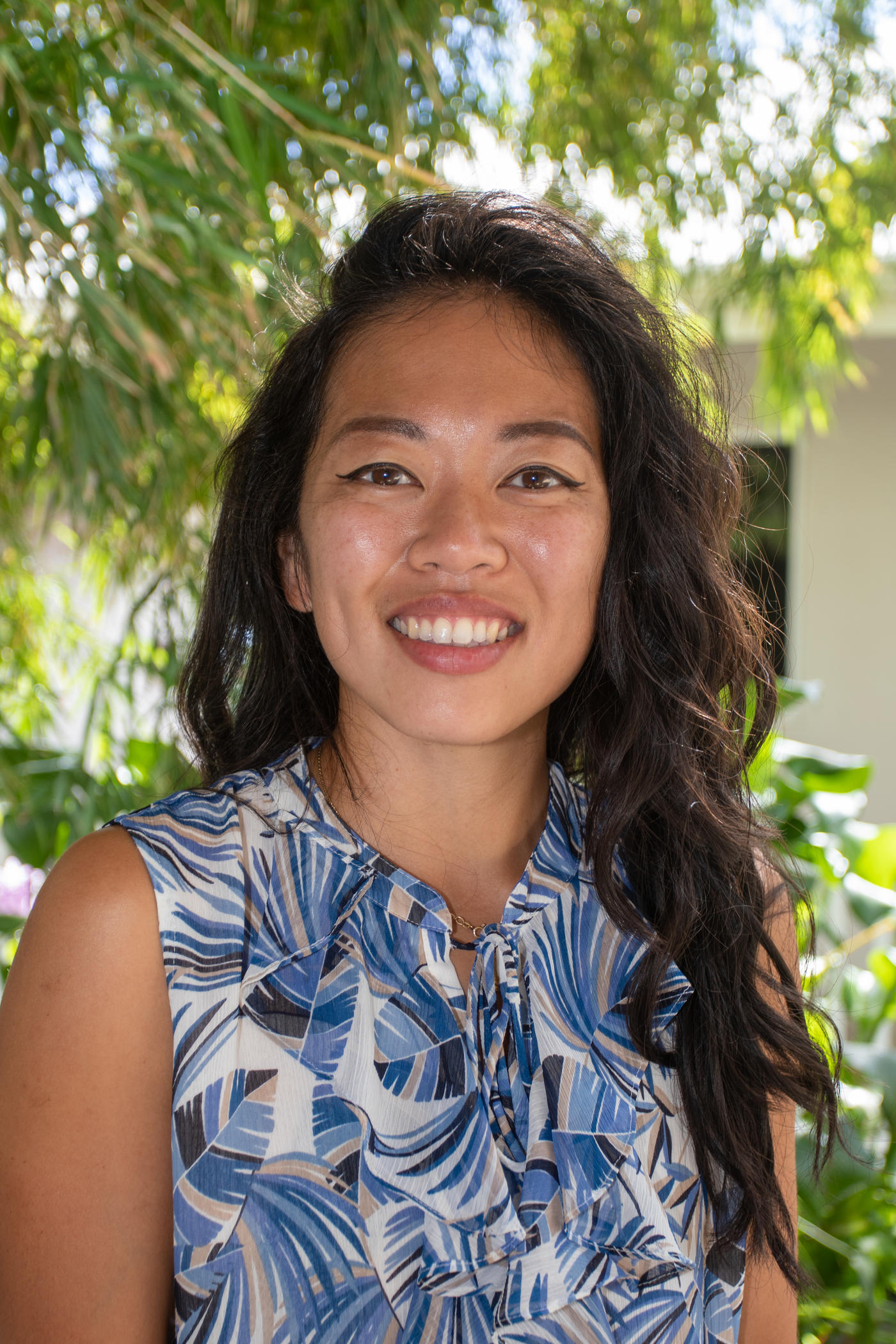 a headshot of Dr. Cynthia Xue