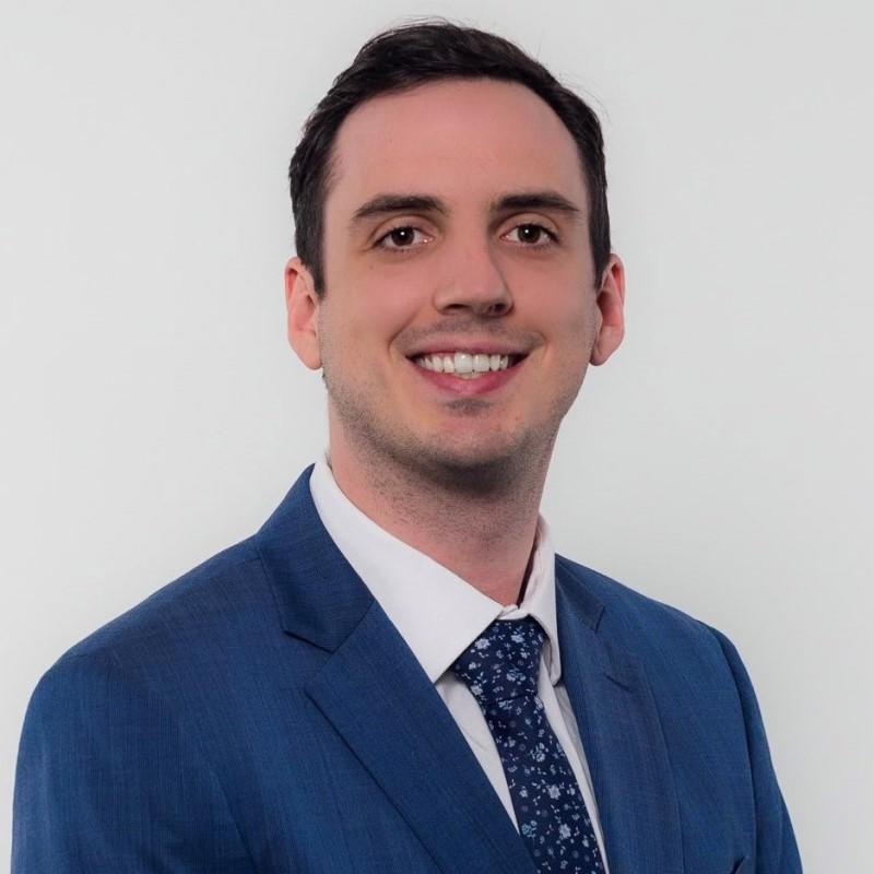 a headshot of Dr. Bryan Stringer