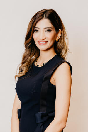 a headshot of Dr. Roohi Jeelani
